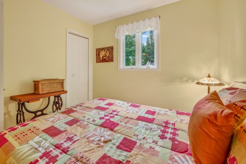 Chambre à coucher - 230 Av. Jean-Joseph E., Saint-Raymond, QC - Indoor Photo Showing Bedroom