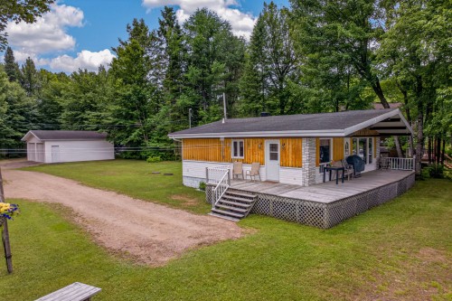 Vue d'ensemble - 230 Av. Jean-Joseph E., Saint-Raymond, QC - Outdoor With Deck Patio Veranda