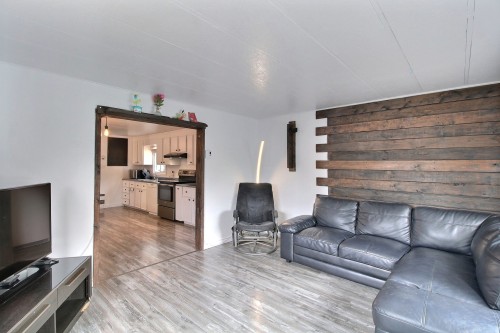 Overall view - 2 Rue Du Parc-Benny, Val-D'Or, QC - Indoor Photo Showing Living Room