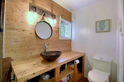 Bathroom - 2 Rue Du Parc-Benny, Val-D'Or, QC - Indoor Photo Showing Bathroom