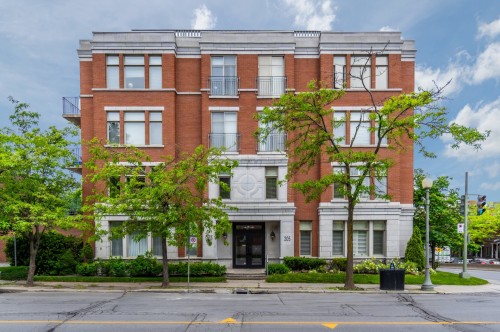 Entrée extérieure - 303-205 Av. Victoria, Westmount, QC - Outdoor With Facade