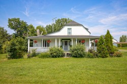 385 Rue St-Pierre  Saint-Constant, QC J5A 0M7
