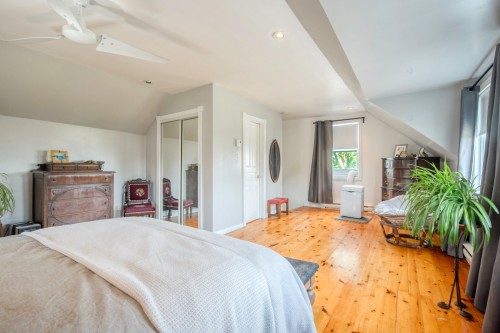 Chambre à coucher principale - 385 Rue St-Pierre, Saint-Constant, QC - Indoor Photo Showing Bedroom