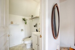 Powder room - 