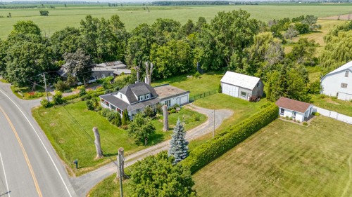 Photo aérienne - 385 Rue St-Pierre, Saint-Constant, QC - Outdoor With View
