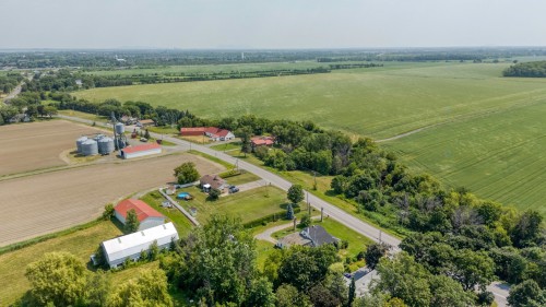 Photo aérienne - 385 Rue St-Pierre, Saint-Constant, QC - Outdoor With View