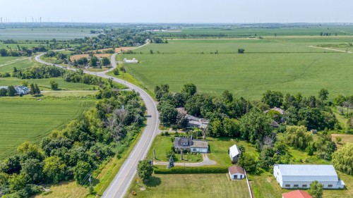 Photo aérienne - 385 Rue St-Pierre, Saint-Constant, QC - Outdoor With View