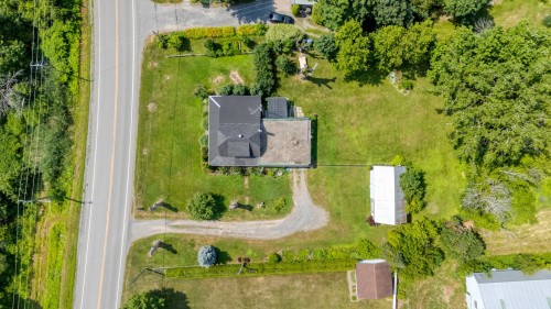 Photo aérienne - 385 Rue St-Pierre, Saint-Constant, QC - Outdoor With View