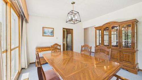 600 Knighton Road, Kimberley, BC - Indoor Photo Showing Dining Room