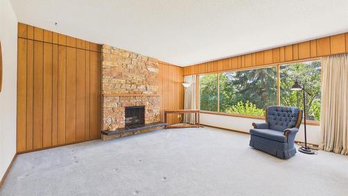 600 Knighton Road, Kimberley, BC - Indoor Photo Showing Other Room With Fireplace