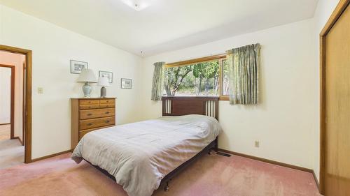 600 Knighton Road, Kimberley, BC - Indoor Photo Showing Bedroom