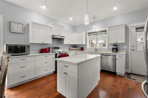 #4-3085 Sherman Rd, Duncan, BC 