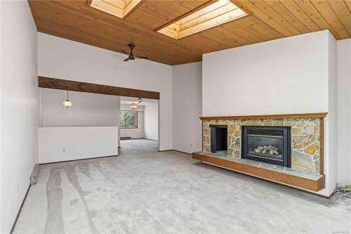 #20-2020 White Birch Rd, Sidney, BC 