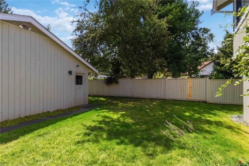 #20-2020 White Birch Rd, Sidney, BC 