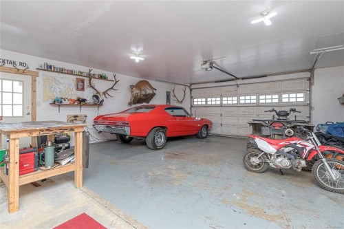 6535 Wicks Rd, Duncan, BC 