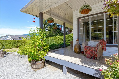 6535 Wicks Rd, Duncan, BC 