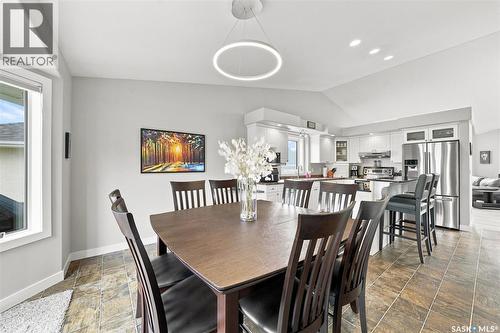 547 Bayview Terrace, Saskatoon, SK - Indoor Photo Showing Dining Room
