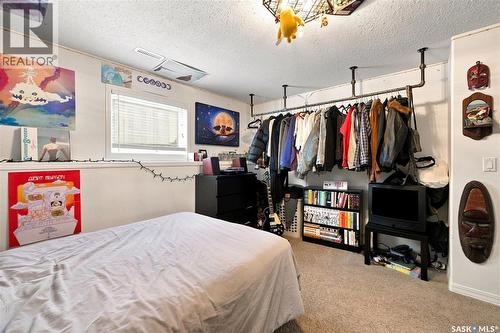 547 Bayview Terrace, Saskatoon, SK - Indoor Photo Showing Bedroom