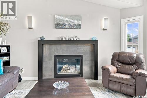 547 Bayview Terrace, Saskatoon, SK - Indoor Photo Showing Living Room With Fireplace