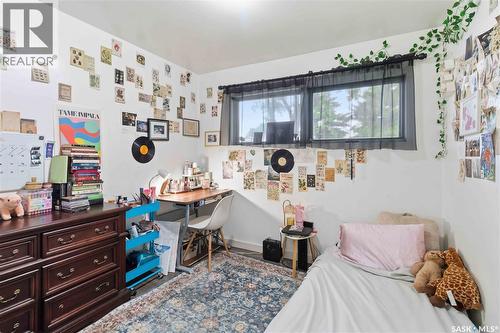 322 U Avenue N, Saskatoon, SK - Indoor