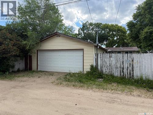 322 U Avenue N, Saskatoon, SK - Outdoor