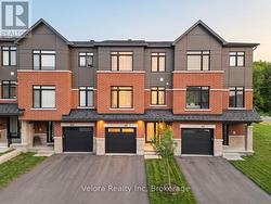 611 KNOTRIDGE STREET  Ottawa, ON K1W 0M3