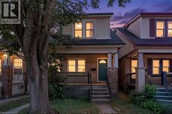 23 EDGEMONT Street N  Hamilton, ON L8H 4C7