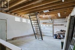 Garage - 