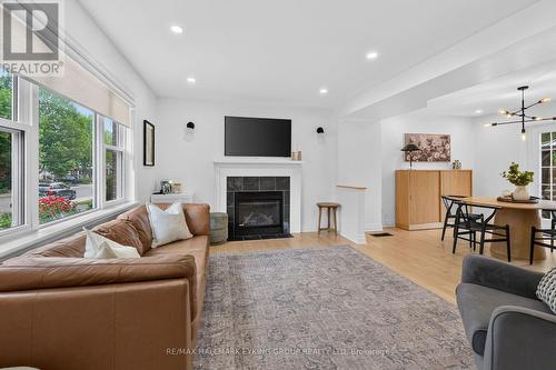 20 Belgrave Road, Ottawa, ON - Indoor Photo Showing Living Room With Fireplace