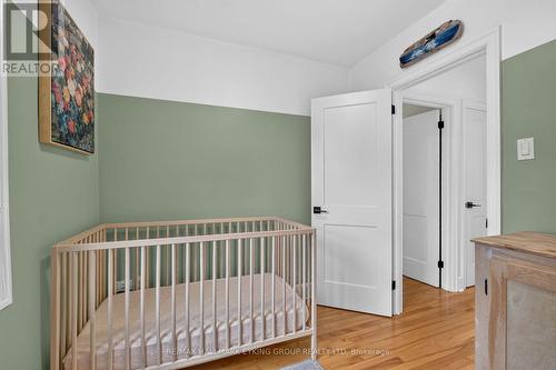 20 Belgrave Road, Ottawa, ON - Indoor Photo Showing Bedroom