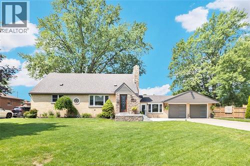 2905 Askin AVENUE  Windsor, ON N9E 3J1