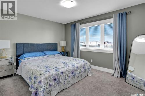1049 Maplewood Drive, Moose Jaw, SK - Indoor Photo Showing Bedroom
