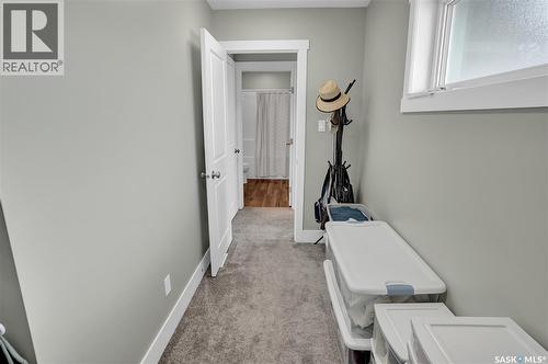 1049 Maplewood Drive, Moose Jaw, SK - Indoor Photo Showing Other Room