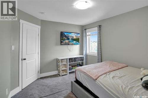 1049 Maplewood Drive, Moose Jaw, SK - Indoor Photo Showing Bedroom