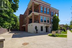 302 - 122 WORTLEY ROAD  London South (South F), ON N6C 3N8
