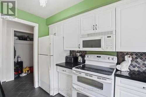 68 Talavera Crescent, London East (East I), ON - Indoor Photo Showing Kitchen