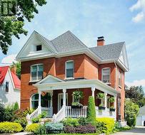 57 ROSEBERY PLACE  St. Thomas, ON N5R 2H9