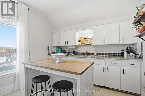 57 Rosebery Place, St. Thomas, ON - Indoor Photo Showing Kitchen