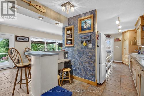 2014 River Road N, Ottawa, ON - Indoor