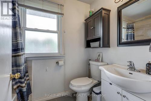 4pc Upper Bathroom - 5 - 81 Parkside Drive, St. Thomas, ON - Indoor Photo Showing Bathroom