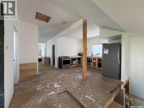 295 Ensign Street, Pennant, SK - Indoor Photo Showing Other Room