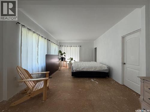 295 Ensign Street, Pennant, SK - Indoor Photo Showing Bedroom