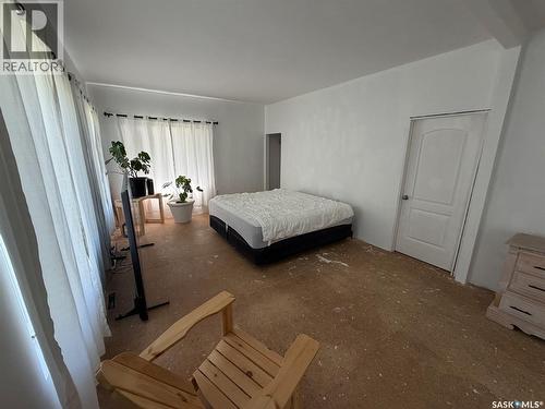 295 Ensign Street, Pennant, SK - Indoor Photo Showing Bedroom