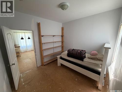 295 Ensign Street, Pennant, SK - Indoor Photo Showing Bedroom