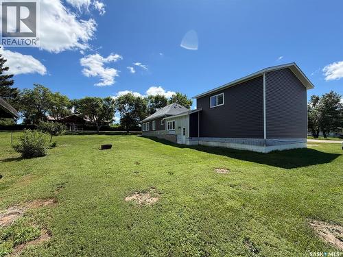 295 Ensign Street, Pennant, SK - Outdoor