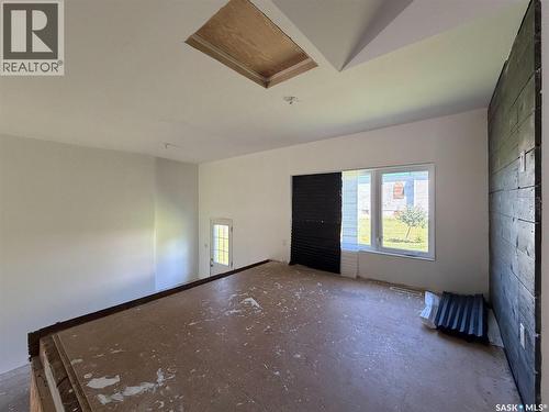 295 Ensign Street, Pennant, SK - Indoor Photo Showing Other Room