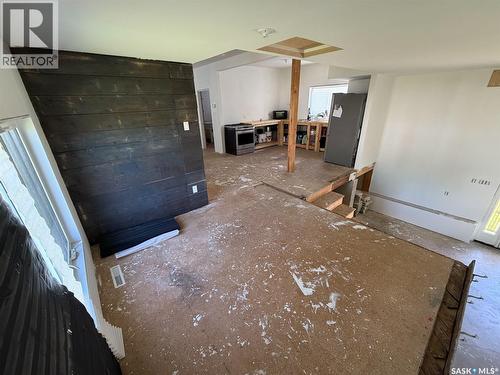 295 Ensign Street, Pennant, SK - Indoor Photo Showing Other Room