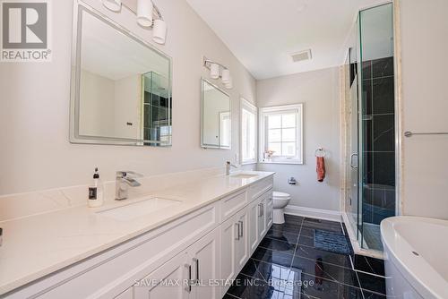 47 Legendary Circle, Brampton, ON - Indoor Photo Showing Bathroom