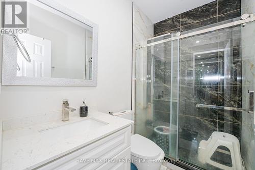 47 Legendary Circle, Brampton, ON - Indoor Photo Showing Bathroom