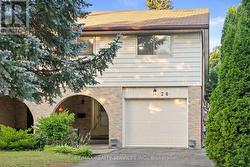 20 HIGHCROFT COURT  Kitchener, ON N2E 2N9